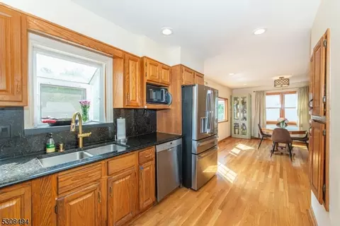 64 Brookdale Rd, Wayne, NJ 07470 photo 13