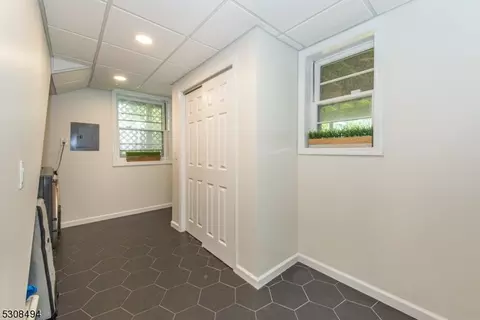 64 Brookdale Rd, Wayne, NJ 07470 photo 31