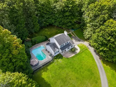 8 Maple Pl, Andover, NJ 07821 photo 31
