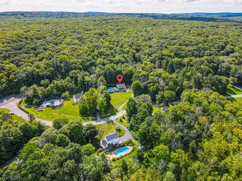 8 Maple Pl, Andover, NJ 07821 photo 34