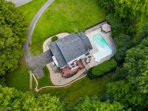 8 Maple Pl, Andover, NJ 07821 photo 26