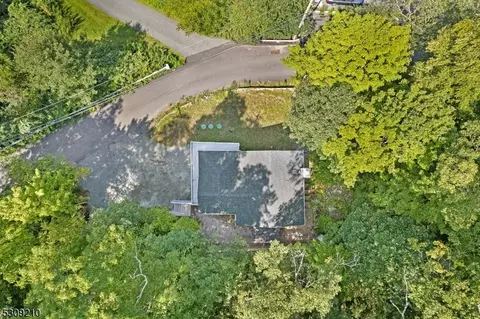 35 Lyons Rd, Jefferson, NJ 07438 photo 27