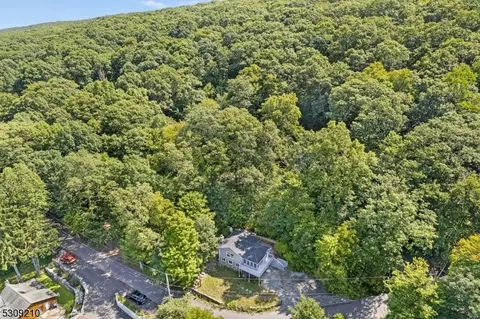 35 Lyons Rd, Jefferson, NJ 07438 photo 26