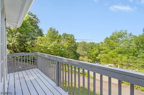 35 Lyons Rd, Jefferson, NJ 07438 photo 19