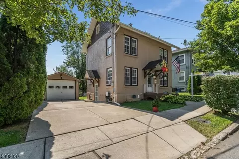 922 Gates St, Phillipsburg, NJ 08865