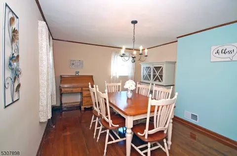 416 Edgeworth St, Middlesex, NJ 08846 photo 13