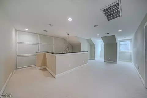78 Eggers Ct, Summit, NJ 07901 photo 30