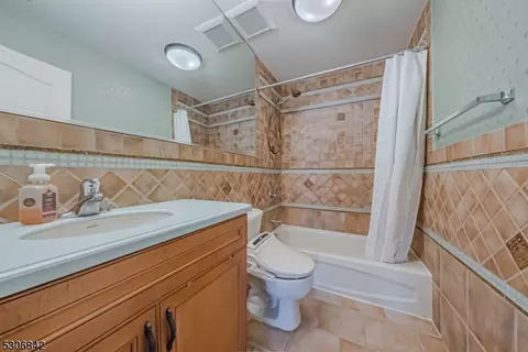 78 Eggers Ct, Summit, NJ 07901 photo 23