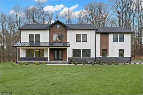 10 Colonial Dr, Scotch Plains, NJ 07076