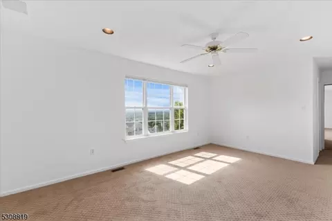 306 Enclave Ln, Bedminster, NJ 07921 photo 14