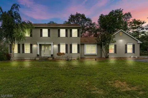 162 Mudtown Rd, Wantage, NJ 07461