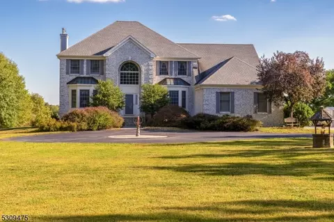 235 Rock Rd, Lambertville, NJ 08530