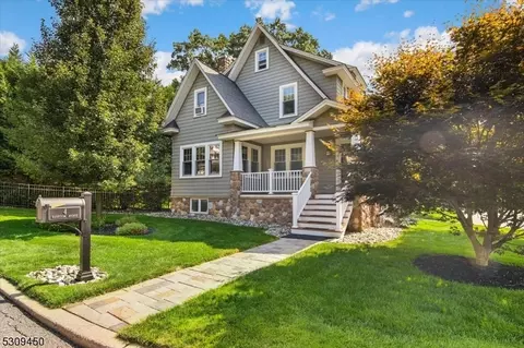4 Harrison Ave, Rockaway, NJ 07866