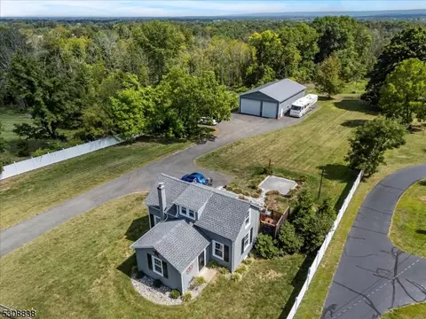 155 Sergeantsville Rd, Flemington, NJ 08822