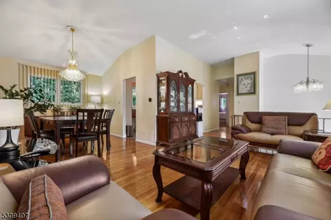 443 Herrick Dr, Dover, NJ 07801 photo 7