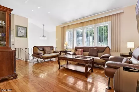 443 Herrick Dr, Dover, NJ 07801 photo 6