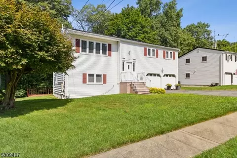 443 Herrick Dr, Dover, NJ 07801 photo 2
