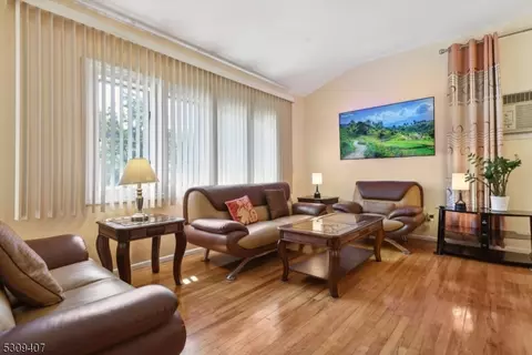 443 Herrick Dr, Dover, NJ 07801 photo 5