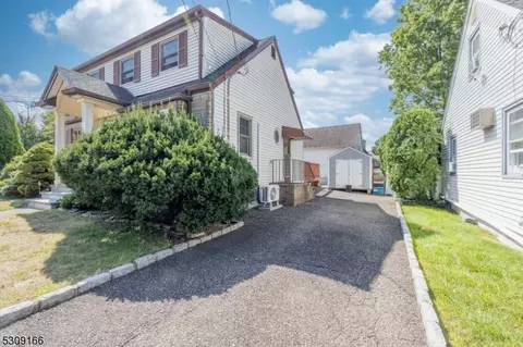 97 Elmwood Dr, Clifton, NJ 07013