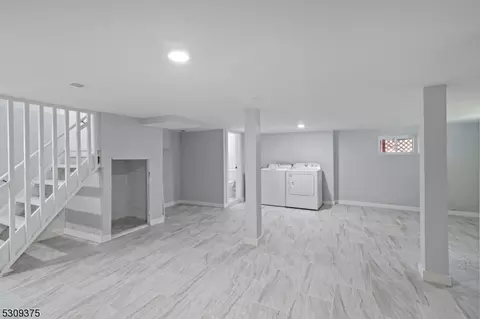 16 Warner Ave, Springfield, NJ 07081 photo 22