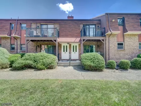 208 Westminster Pl #B-2, Flemington, NJ 08822