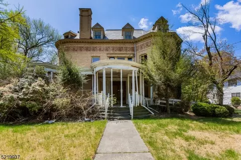 808 Central Ave, Plainfield, NJ 07060