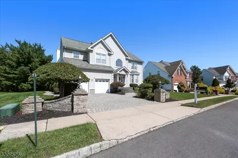 9 Stump Rd, Princeton, NJ 08540