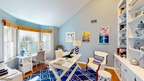 15 Gatehouse Rd, Bedminster, NJ 07921 photo 11