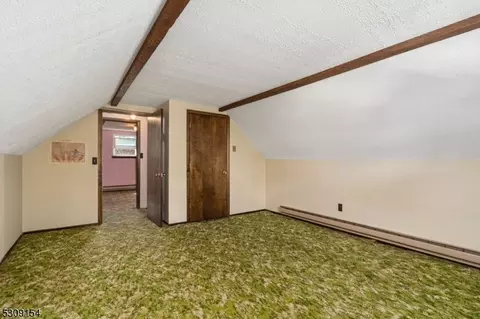 32 Evergreen Ave, Wanaque Boro, NJ 07420 photo 18