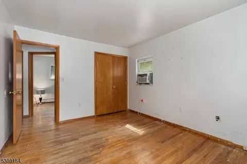 32 Evergreen Ave, Wanaque Boro, NJ 07420 photo 10
