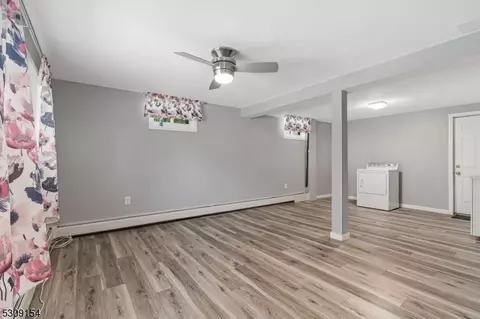 32 Evergreen Ave, Wanaque Boro, NJ 07420 photo 12