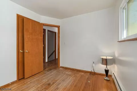 32 Evergreen Ave, Wanaque Boro, NJ 07420 photo 15
