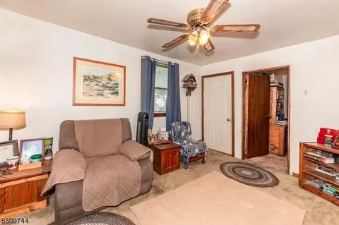 37 William St, Wallington, NJ 07057 photo 19