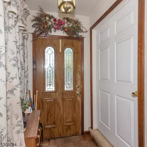 37 William St, Wallington, NJ 07057 photo 4