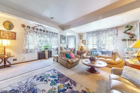37 William St, Wallington, NJ 07057 photo 5