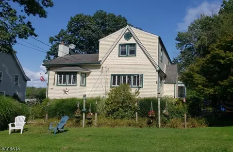55 Chapel Hill Rd, Lincoln Park, NJ 07035