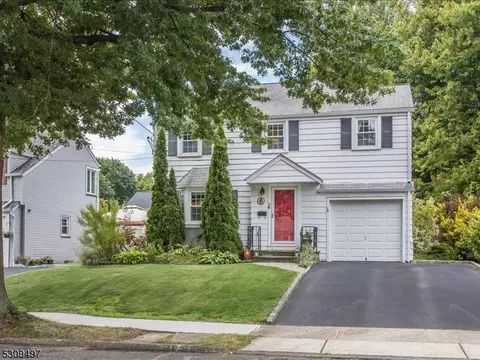 54 Yale St, Bloomfield, NJ 07003