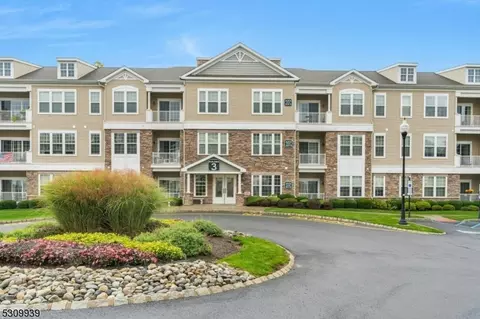 3310 Pierce Ln #310, Wharton, NJ 07885