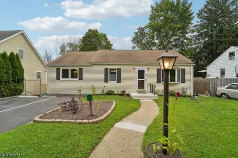 3 Audrey Pl, Dover, NJ 07801 photo 4