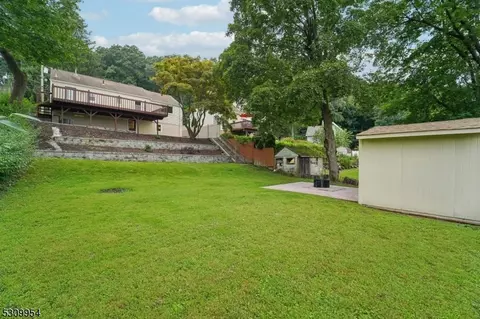 3 Audrey Pl, Dover, NJ 07801