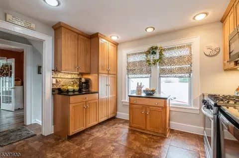 224 Fairview Ave, Middlesex, NJ 08846 photo 17