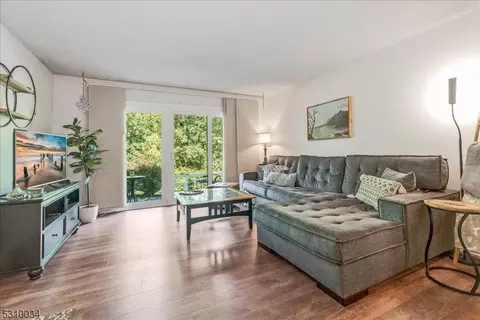 29 Baldwin Ct, Basking Ridge, NJ 07920 photo 7