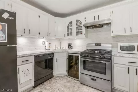 29 Baldwin Ct, Basking Ridge, NJ 07920 photo 12