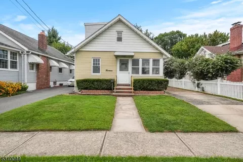14 Wickers St, Clifton, NJ 07014