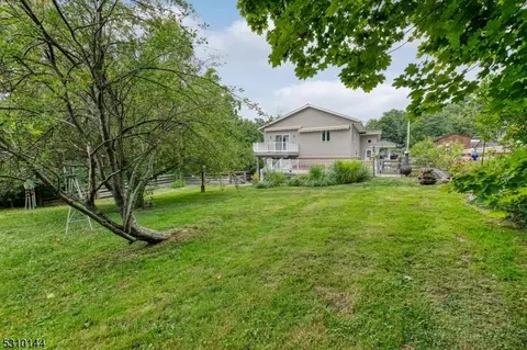 8 Phillips Rd, West Milford Twp, NJ 07421 photo 9