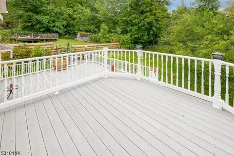 8 Phillips Rd, West Milford Twp, NJ 07421 photo 10