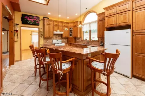 8 Phillips Rd, West Milford Twp, NJ 07421 photo 21