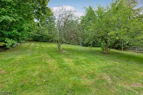 8 Phillips Rd, West Milford Twp, NJ 07421 photo 12