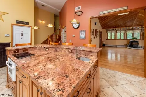 8 Phillips Rd, West Milford Twp, NJ 07421 photo 24