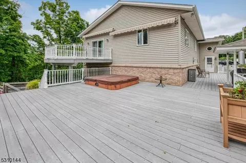 8 Phillips Rd, West Milford Twp, NJ 07421 photo 5
